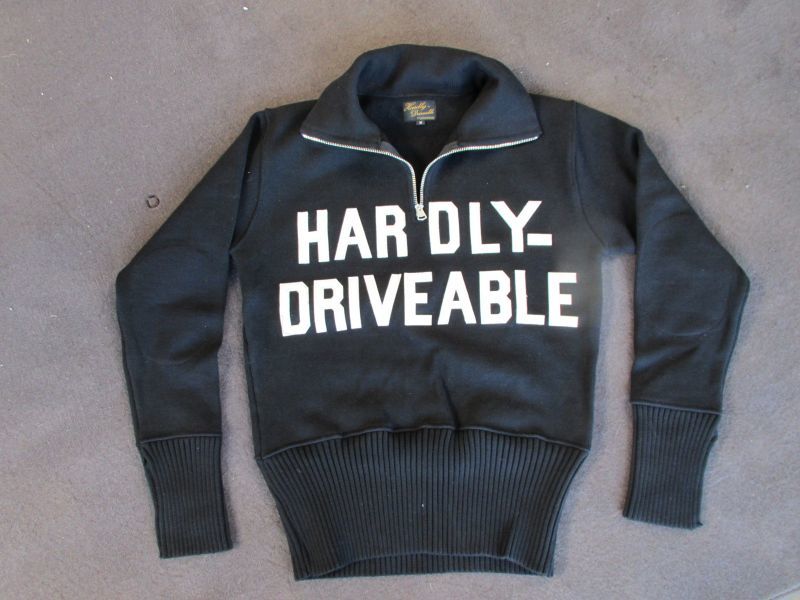 HARDLY-DRIVEABLE MOTORCYCLE SWEATER着丈約67cm